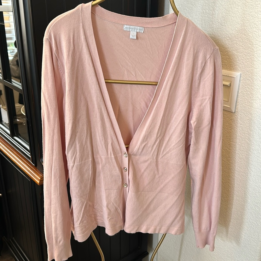 NY & Co pink cardigan size L